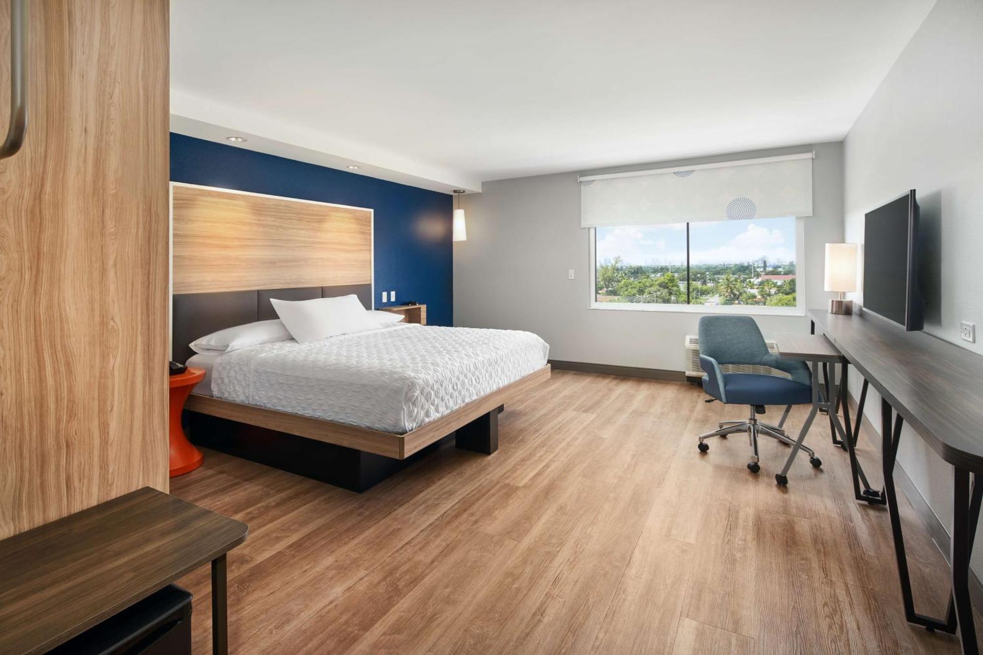 Tru By Hilton Ft Lauderdale Airport Hotel Dania Beach Exterior foto